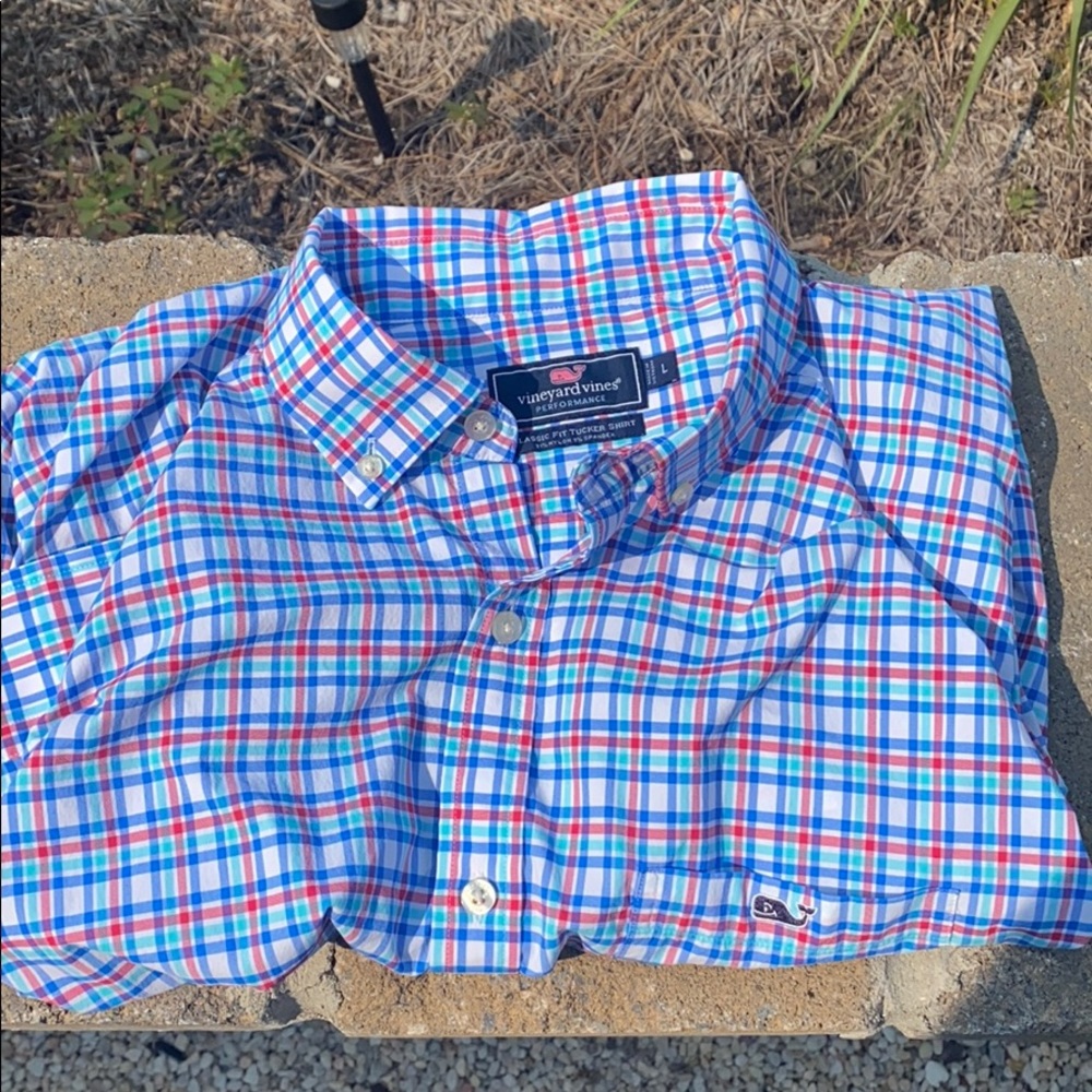 Vineyard Vines Classic Fit Tucker Shirt SIZE: L